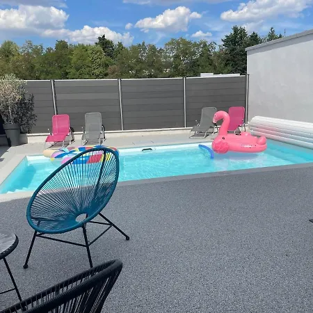 La Petite Chapelle Hébergement de vacances *