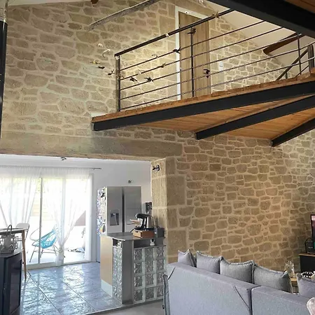 La Petite Chapelle Hébergement de vacances Roche-la-Moliere